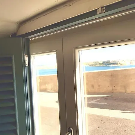 Ripple 23 Savynomad Harbour Residences Holiday home Valletta